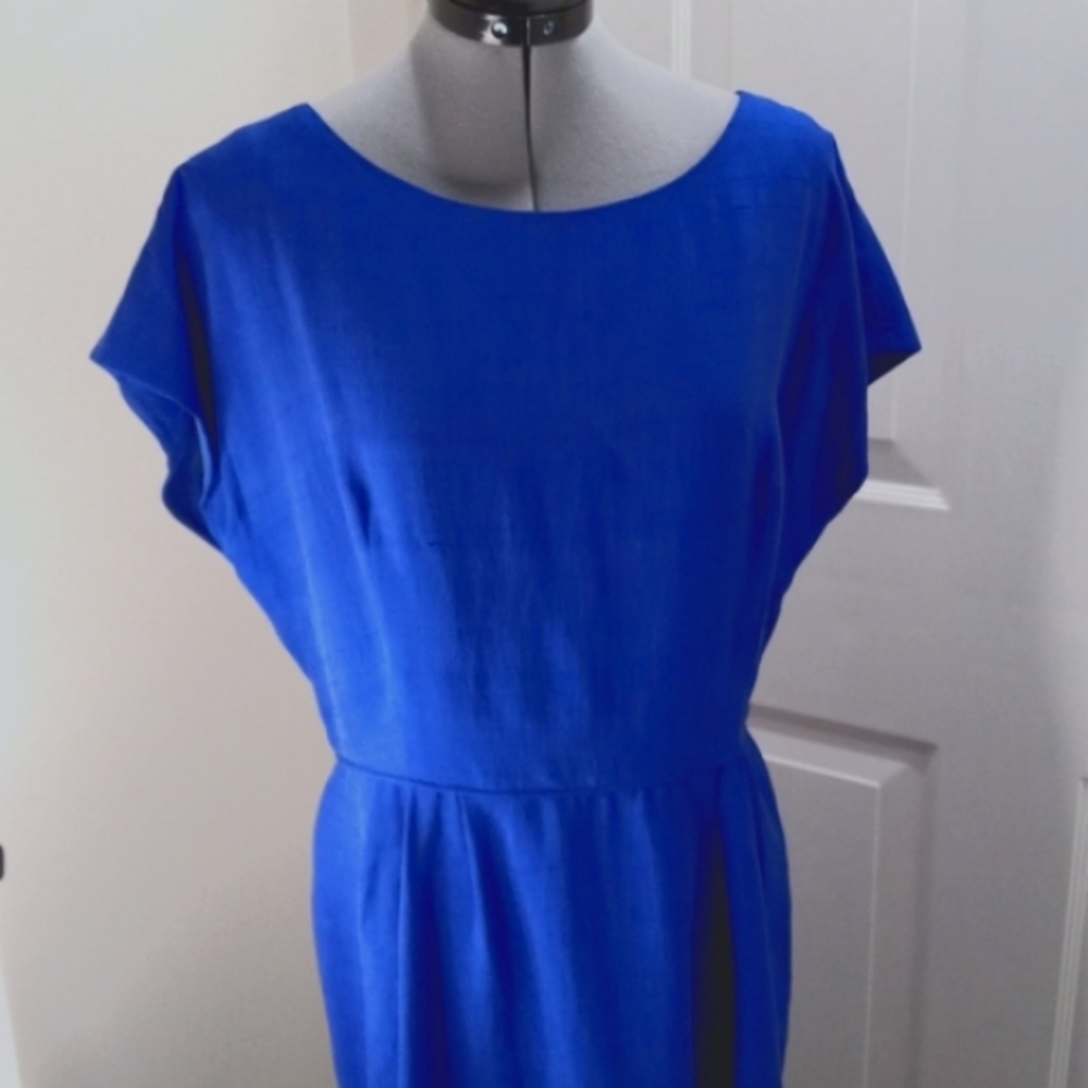 GearyRoark Sz 14, Silk 100% Royal Blue Midi with lower V Back